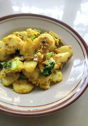 Gambar Nasi Impit Goreng Telur
