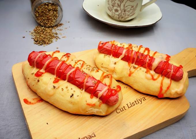 Resep Sausage Bread Oleh Cut Listiya - Cookpad