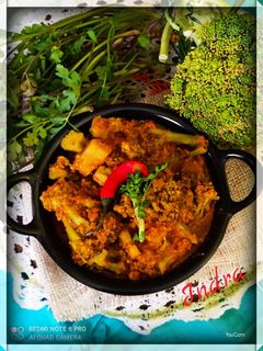 ब्रोकोली की सब्जी (broccoli ki sabzi recipe in Hindi) रेसिपी मुख्य फोटो