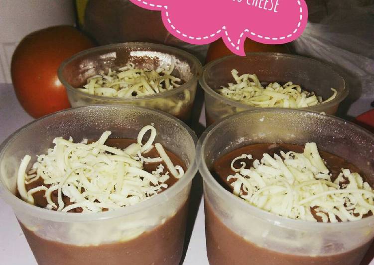 Cara meramu Puding puyo vla keju dan chocochips , Menggugah Selera