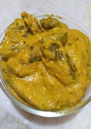 A picture of Dahi parwal.