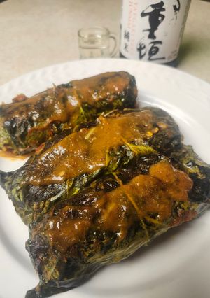A picture of Brad's Curry Mustard Green Rolls.