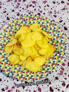 عکسی از دستور 😋چیپس سیب زمینی نمکی🧂