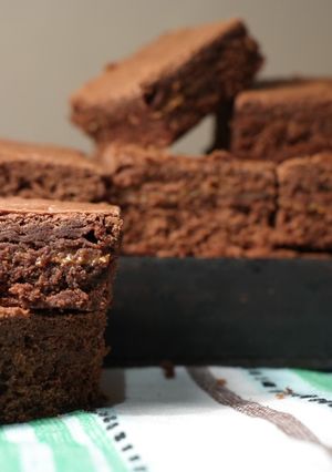 Una foto de Brownie rellenos