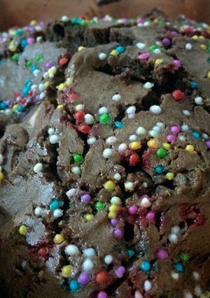 Una foto de Torta con mezcla de galletas sin azúcar (cookie cake)