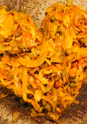 A picture of Stir fried cabbage with green tomatoes. #wonkyautumn.