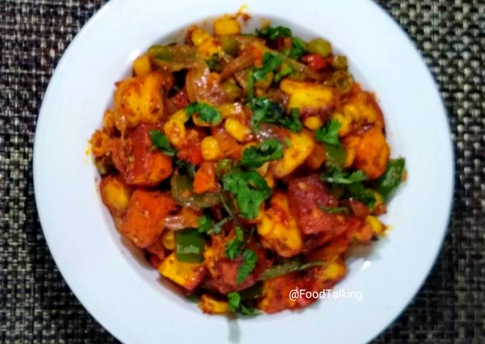 Recipe of Eric Ripert Sweet corns, Paneer, Veggies Dry Curry