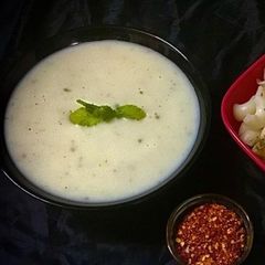 A picture of Cheese white sauce.