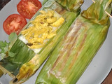 Nasi Bakar Isi Teri Tempe Kering Ayam Suwir