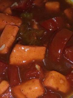 A picture of Tomato paneer.