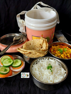 દૂધી ચણા દાળ નું શાક (Dudhi Chana Dal Shak Recipe In Gujarati) રેસીપી મુખ્ય ફોટો