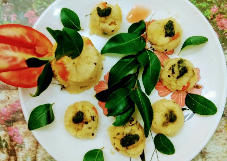 Suji vegetable upma