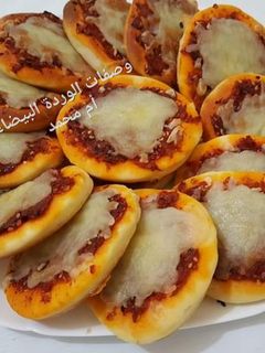 صورة لوصفة فطاير محمرة بالجبنة