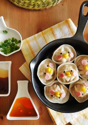P助小雞造型煎餃 的食譜成品照片