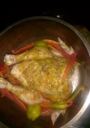 Una foto de Pollo al Morrón