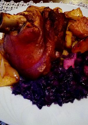 Csülök, már megint! Mindjárt kipukkadok! Ez nem kacsa...nagyon nem recept fotója