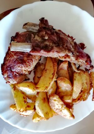 O poză a rețetei Cartofi crocanți cu carne de la garniță.