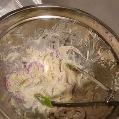 A picture of Apple coleslaw.