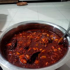 A picture of Sweet mango pickle.