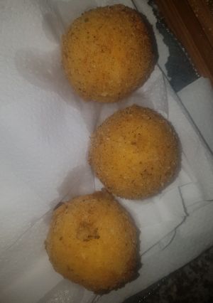Una foto de Croquetas de papas (puré instantáneo)