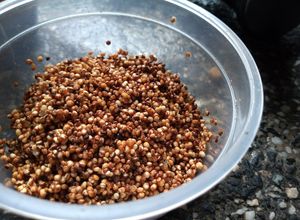 Una foto de Quinoa tostada crocante