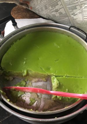 A picture of Seri Muka (Malay Ethnic Cuisine).