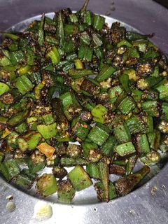 भिंडी (Bhindi recipe in Hindi) रेसिपी मुख्य फोटो