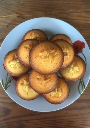 A picture of Lemon muffins.