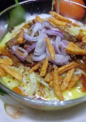 A picture of Beef khawsuey.