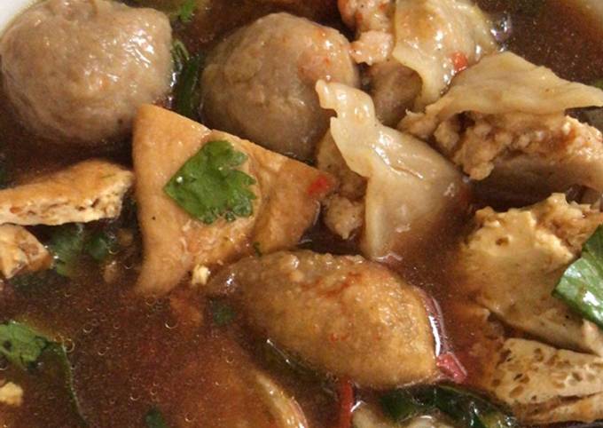 Bakwan Kawi Khas Malang dengan Daging Ayam