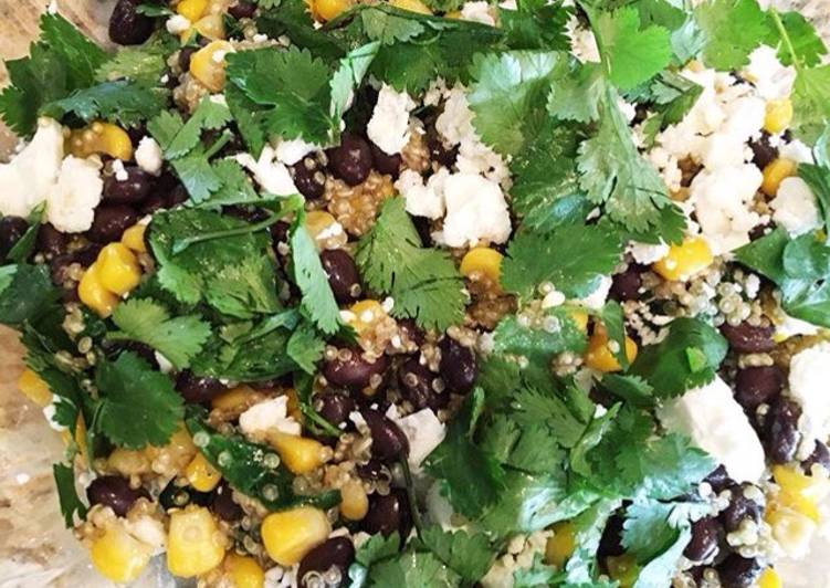 Recipe of Speedy Black bean feta quinoa bowl