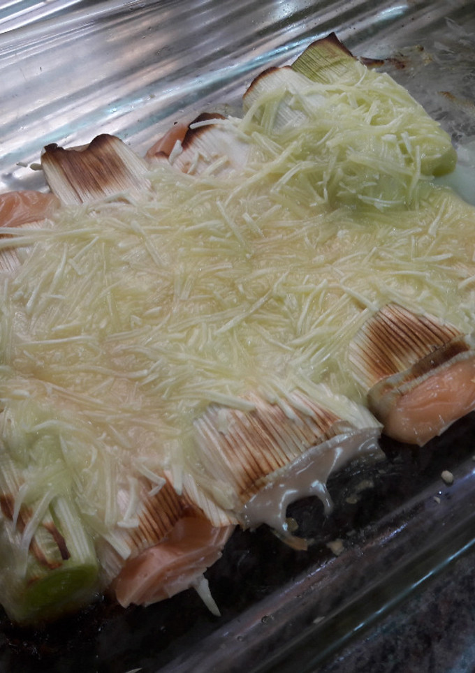 Una foto de Rollos de puerro gratinados veganos 🦃