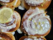 Una foto de frosting de limon