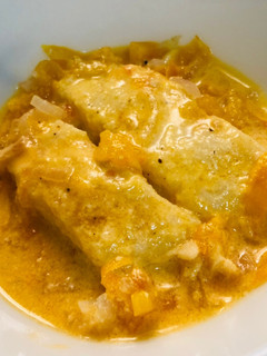 A picture of Pan-Cooked White Fish in Creamy Sauce.