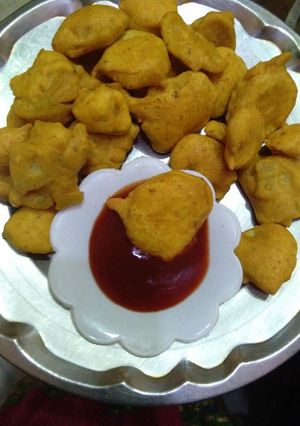 A picture of Potato fritters.