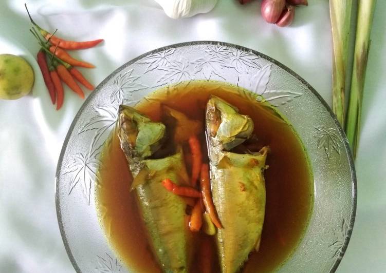 Pindang Kecap Ikan Gembung