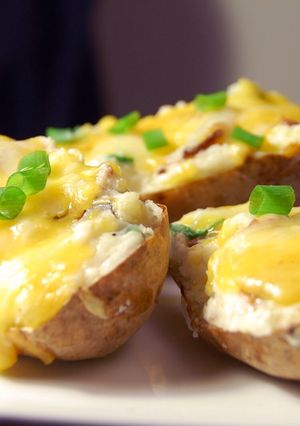 A picture of Twice baked potato.