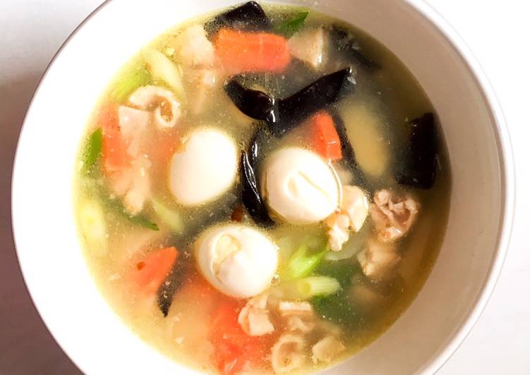 Bagaimana Menyiapkan Sup Kimlo yang Menggugah Selera