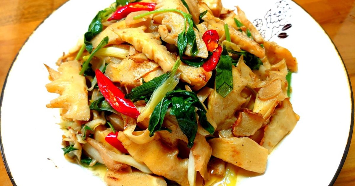蔥爆塔香薑片炒筍尖 食譜與作法 by 魏鈺娟（娟娟廚房創意料理） - Cookpad