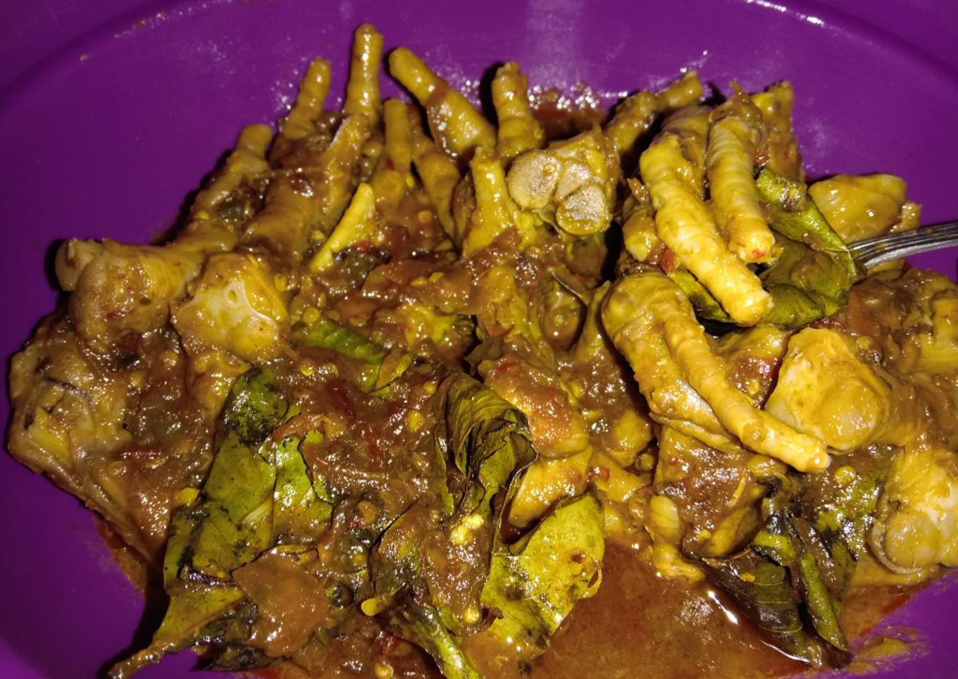 Ceker pedas manis