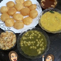 😋Ragda pani puri👌 A picture of 😋Ragda pani puri👌.