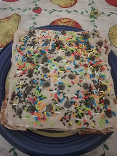 Una foto de Pastel crema plátano y manjar