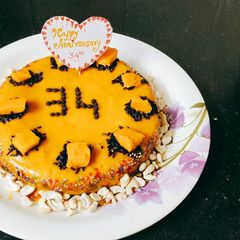 A picture of Mango cake.