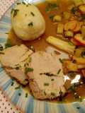 Schweinerückenbraten in Frühlings-Orangen-Sauce