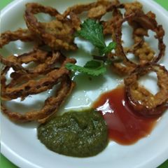 A picture of Masoor daal rings.