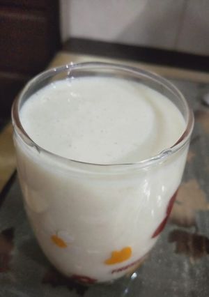A picture of Banana shake.