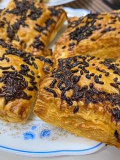 Una foto de Napolitanas rellenas de chocolate airfryer