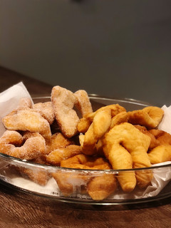 Una foto de Kreppel (torta frita alemana)