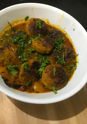কাঁচকলার কোফতা কারী রেসিপির প্রধান ছবি