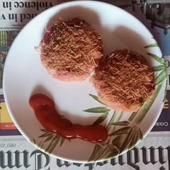 A picture of Vermicelli tikki.